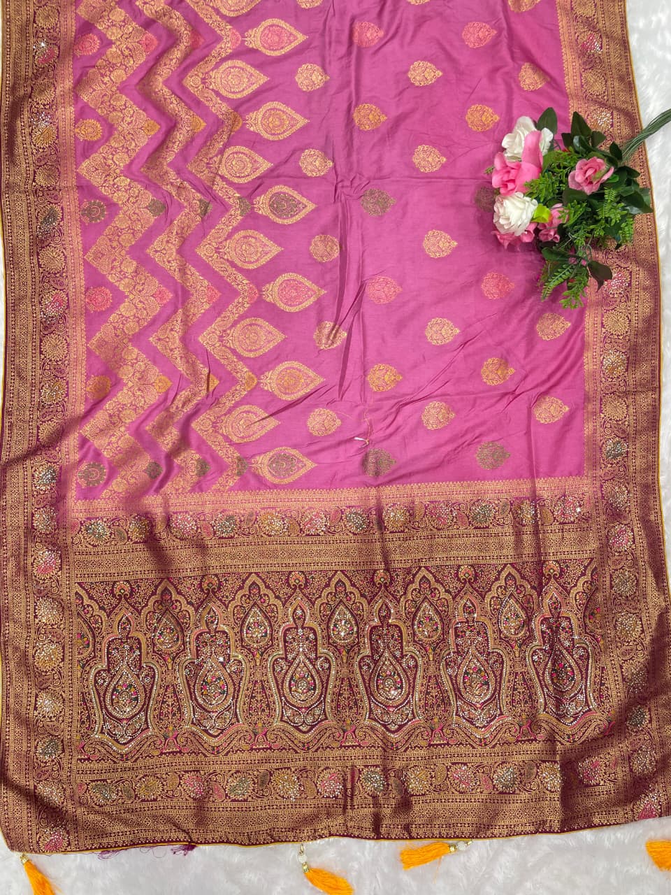 AJ-VIRASAT EUROPEAN DOLA SILK SAREE WITH HEAVY JARKAN WORK WITH CONTRAST PALLU AND BORDER WITH BEAUTIFUL DESIGN WITH TASSELS