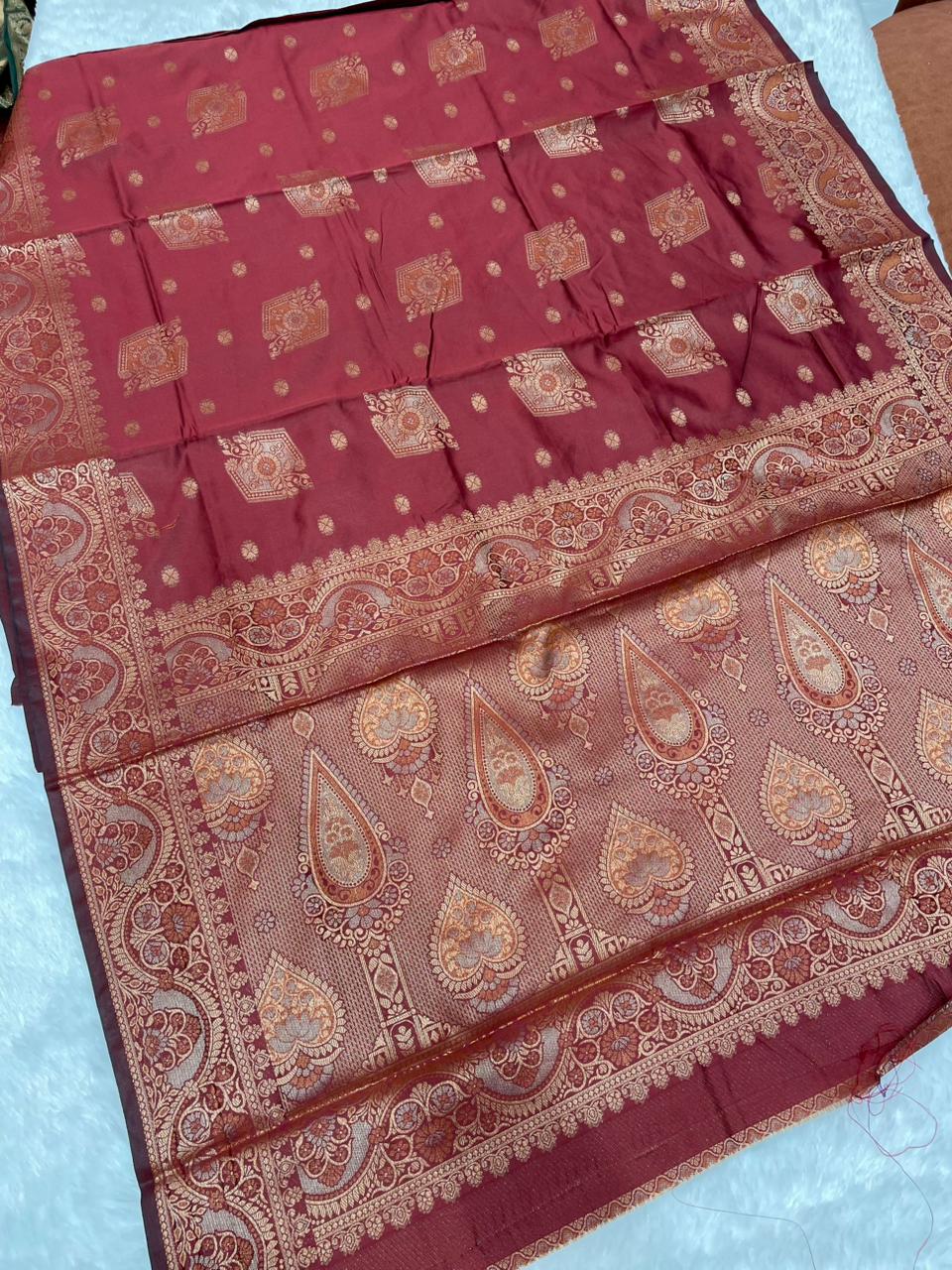 AJ-GAURAVI SOFT LITCHI KOTA SILK WITH RICH PALLU AND BEAUTIFUL DESIGN WITH BEAUTIFUL BEOCADE BLOUSE