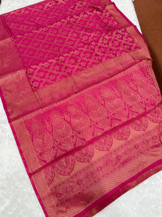 AJ-LEXICO SOFT LITCHI KOTA SILK WITH RICH PALLU AND BEAUTIFUL DESIGN WITH BROCADE BLOUSE
