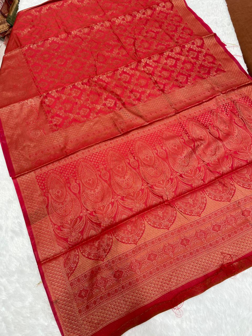 AJ-LEXICO SOFT LITCHI KOTA SILK WITH RICH PALLU AND BEAUTIFUL DESIGN WITH BROCADE BLOUSE