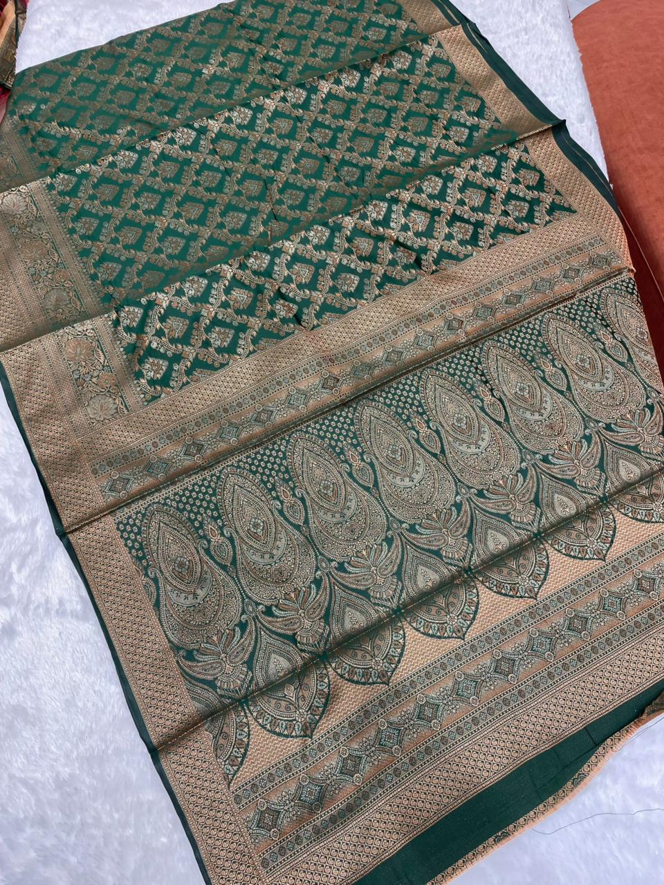 AJ-LEXICO SOFT LITCHI KOTA SILK WITH RICH PALLU AND BEAUTIFUL DESIGN WITH BROCADE BLOUSE