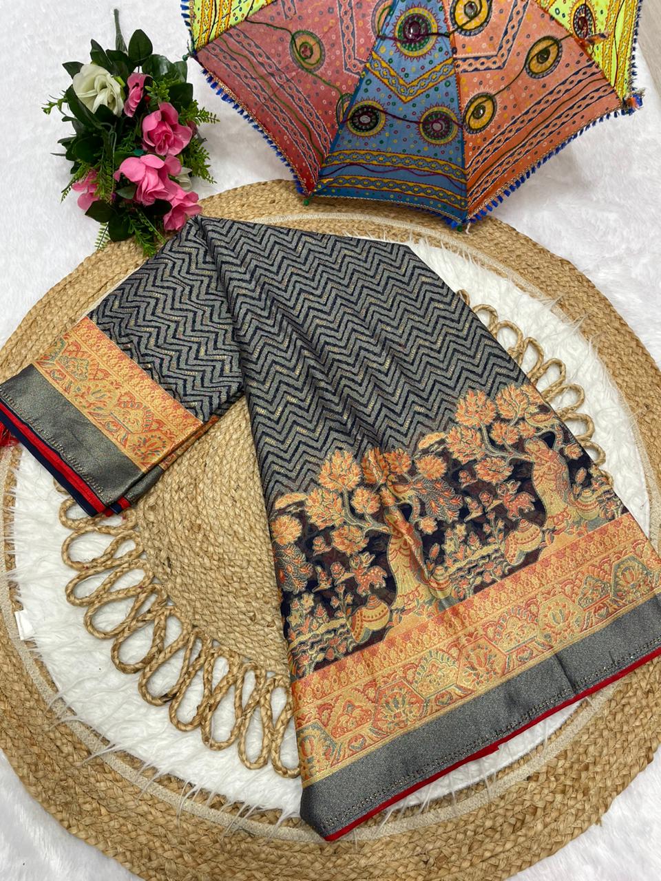 PRINT-3156 BRASSO SAREE AND WHITE  WITH BEAUTIFUL FLOWER PURE BRASSO TASTE WITH FOIL PRINT WITH DMC SIROSKI ON BORER WITH CONTRAST PIPING LATKAN AND SUPER TRENDING FIRMA BLOUSE