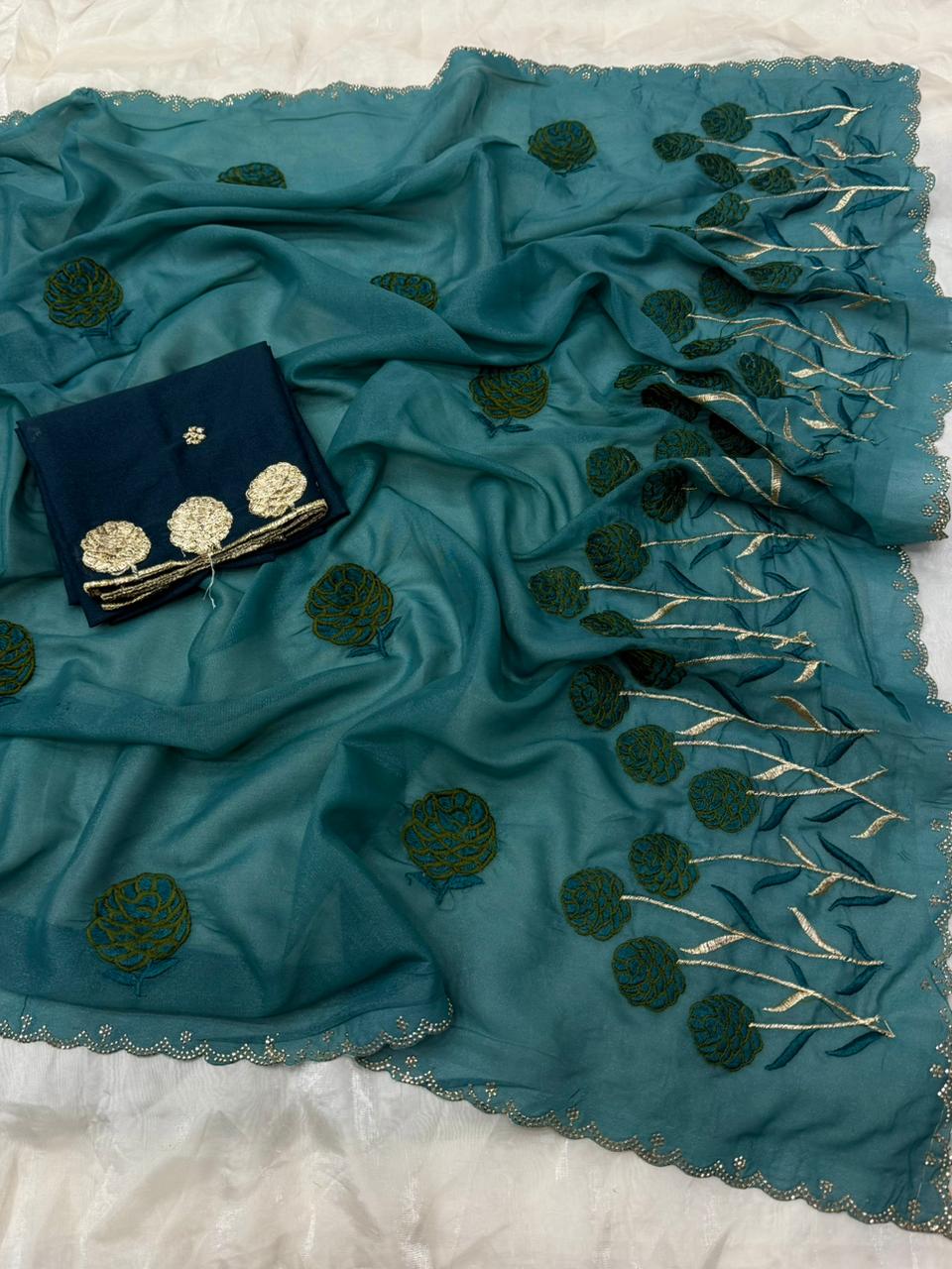 NN-2141 STAR GEORGETTE FABRIC WITH BEAUTIFUL EMBROIDARY WORK WITH C-PALLU DIAMOND WORK ON IT AND CONTRAST HEAVY EMBRODIARY WORK BLOUSE
