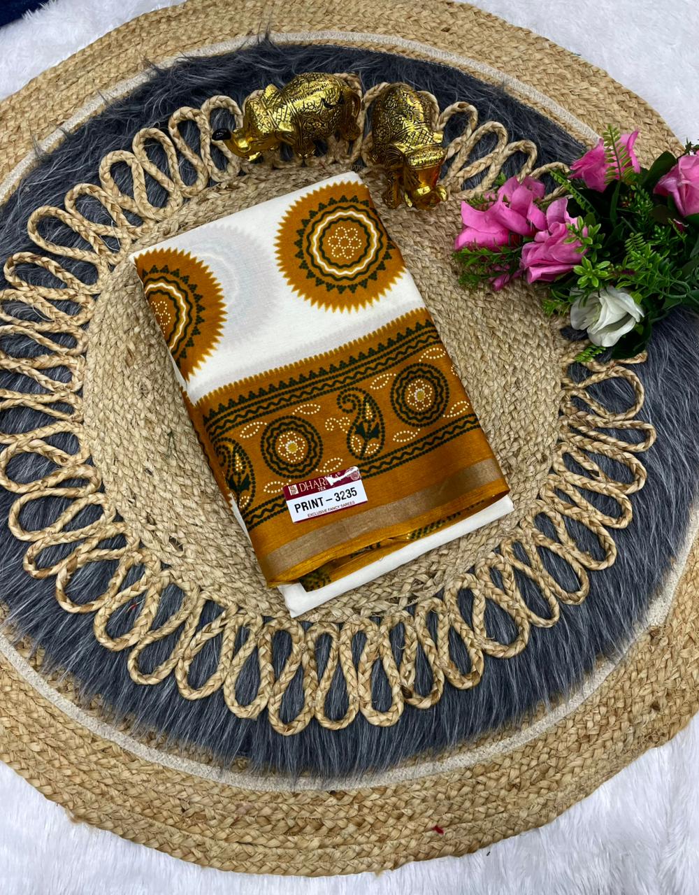 PRINT-3235 MAL COTTON SAREE,VIRAL DESIGN PRINT WITH WHITE COMMON BANDANI DESIGN WITH BEAUTIFUL FOIL WORK WITH BLOUSE 6.30 MTR CUT