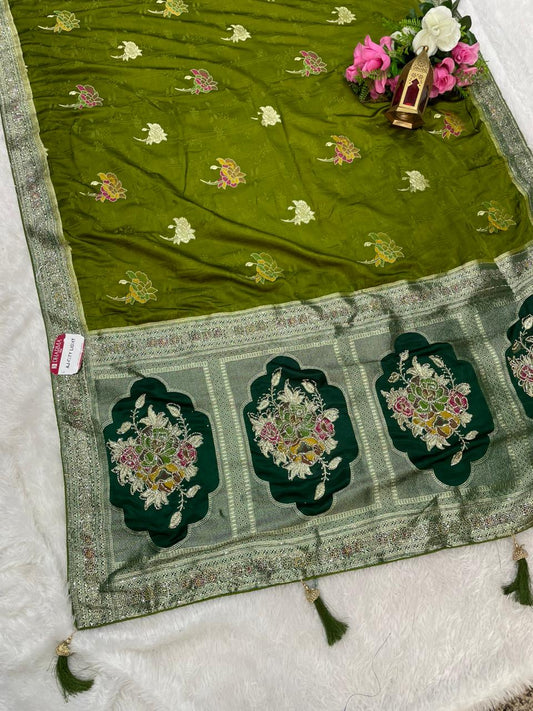 AJ-CITY LIGHT SATIN SILK WITH BEAUTFUL PALLU WITH JARKAN WORK WITH MEENAKARI WORK AND LUXURIOUS TASSELS WITH CONTRAST BLOUSE
