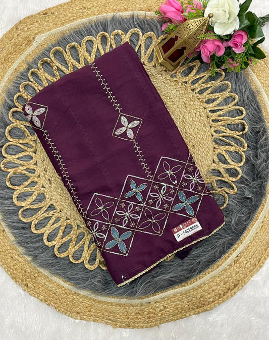 SF-FACEBOOK STAR GEORGETTE SAREE WITH BEAUTYFUL HANDWORK WITH SEQUENCE WORK WITH BEAUTIFUL BORDER WITH BEAUTIFUL PLAIN BLOUSE