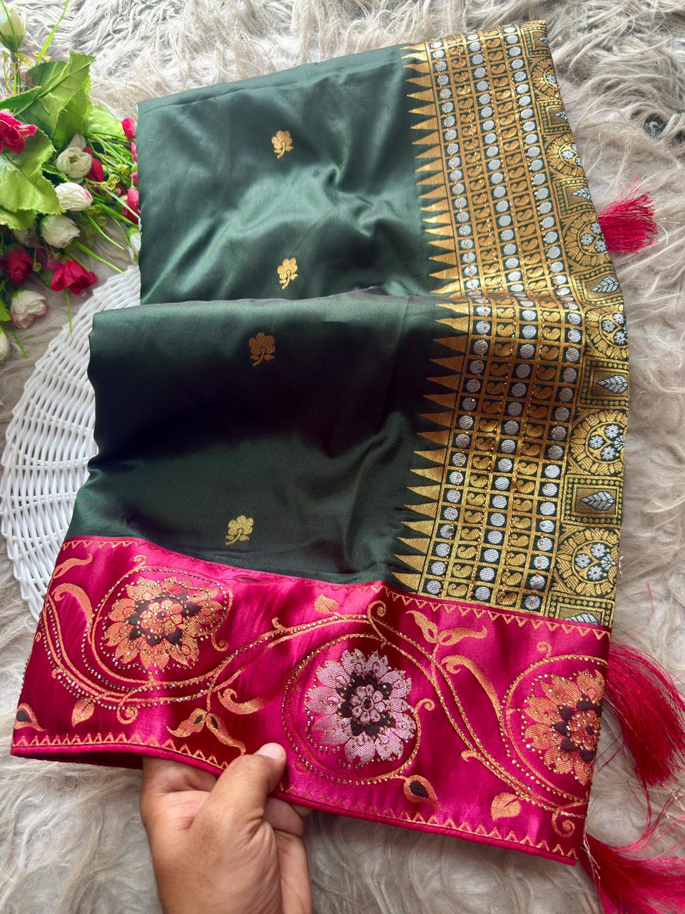 SA-7088 SOFT SILK FABRIC SAREE WITH BEAUTIFUL  RICH PALLU DESIGN WITH HEAVY SIROSKI WORK ON SAREE WITH SATIN FABRIC BORDER WITH TASSELS