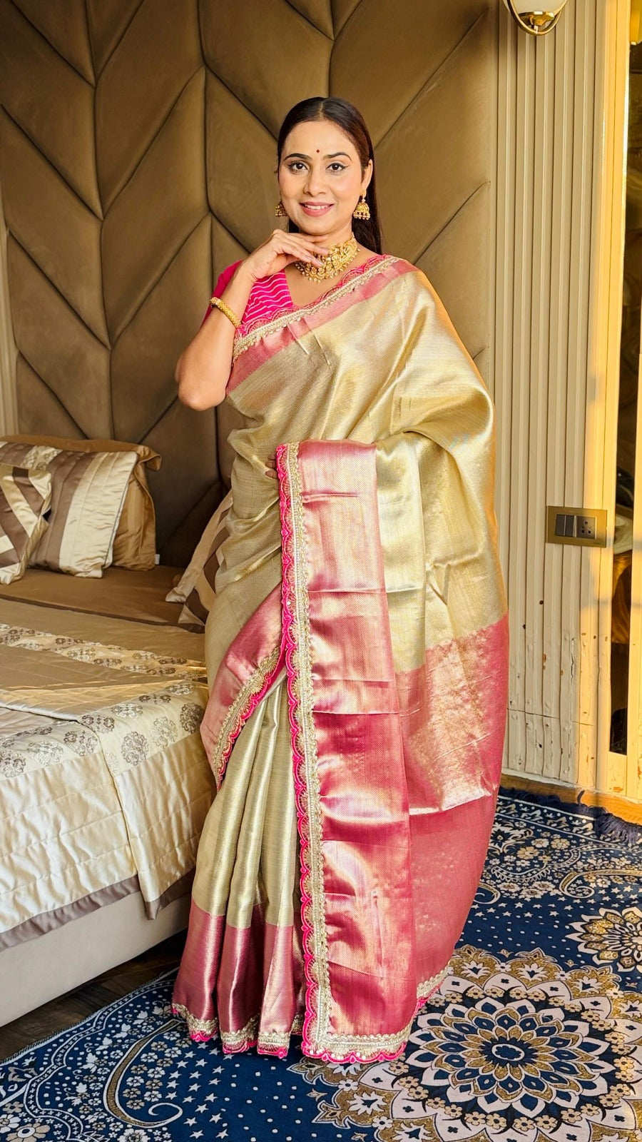 SA-7046 Silk saree with banarasi jaree with lace, catlog saree viral item