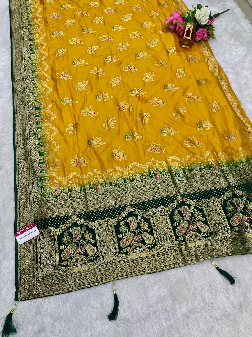 BS-SADA SUHAGAN Dola silk saree with beautiful jarkan rich pallu design with contrast dying with butti blouse