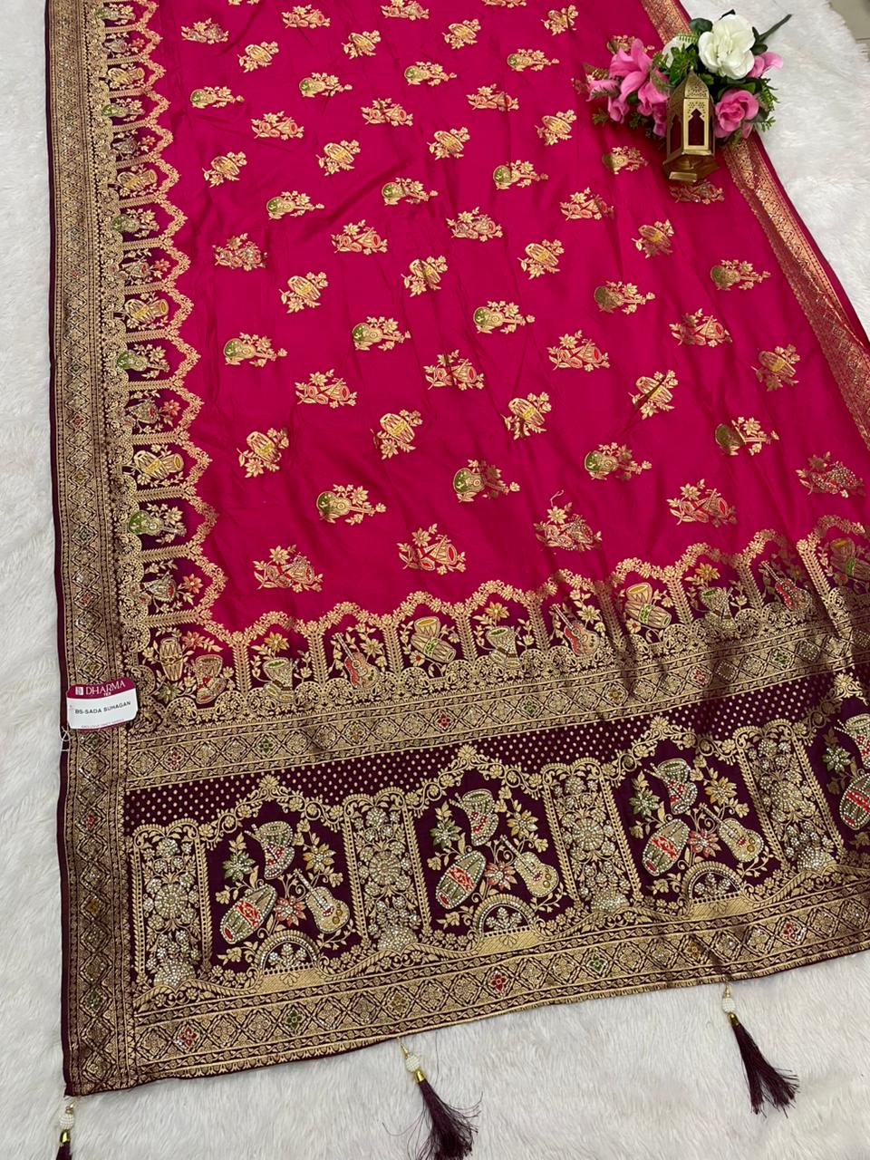 BS-SADA SUHAGAN Dola silk saree with beautiful jarkan rich pallu design with contrast dying with butti blouse