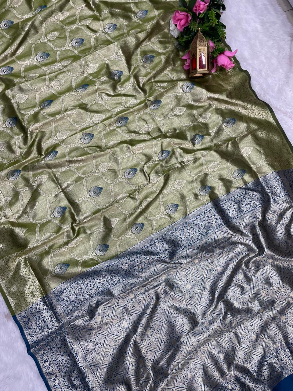 AJ-KESHAVI TISSUE KOTA FABRIC SAREE WITH CONTRAST PALLU WITH MEENAKARI DESIGN ON BODY WITH  BUTTI CONRAST BLOUSE