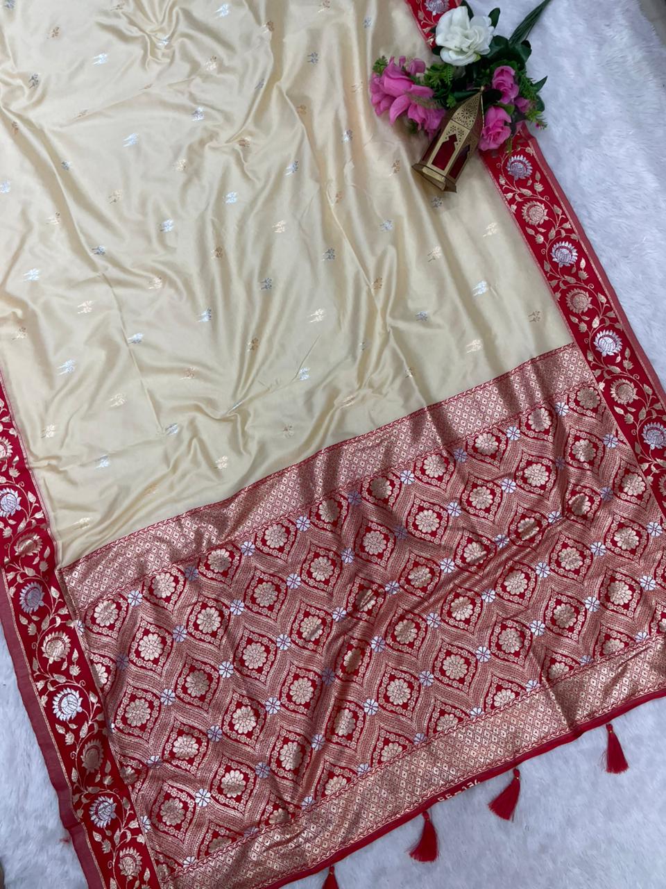 AJ-JALAR SOFT SILK SAREE WITH SATIN PATTA BORDER WITH WHITE COMMON DESIGN WITH RICH PALLU WITH DOUBLE JAREE CONCEPT WITH CONTRAST BORDER WITH BEAUTIFUL CONTRAST BLOUSE