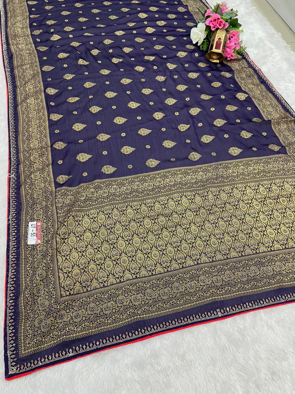 DF-5015 STAR GEORGETTE FABRIC SAREE WITH BEAUTIFUL DESIGN WITH SIROSKI BORDER WITH CONTRAST PIPING WITH PLAIN BLOUSE