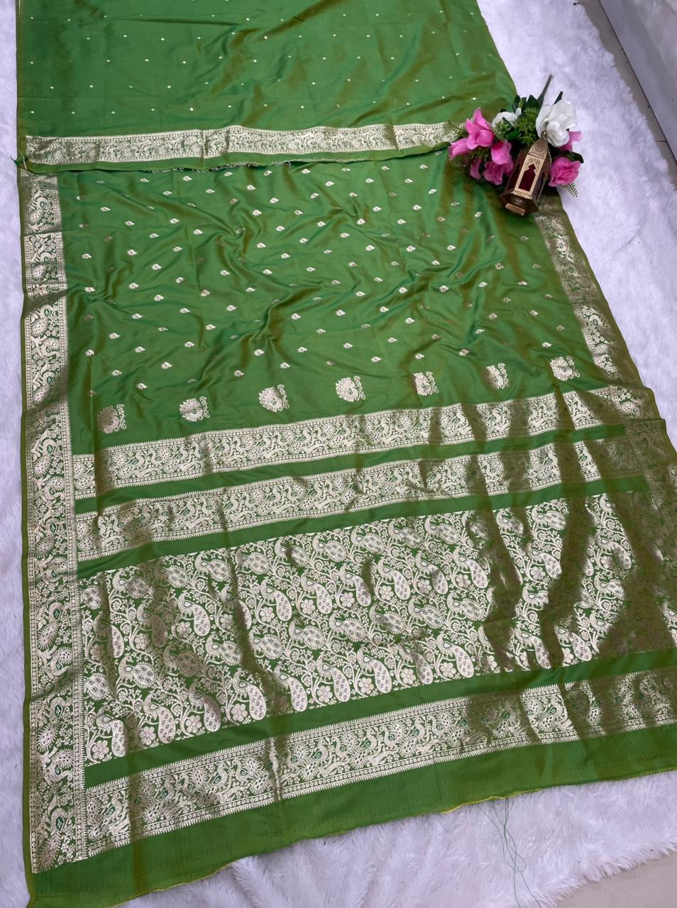 AJ-MERAKHI SOFT SILK FABRIC SAREE WITH BEAUTIFUL DESIGN WITH BEAUTIFUL PEACOK DESIGN ON PALLU WITH  BLOUSE