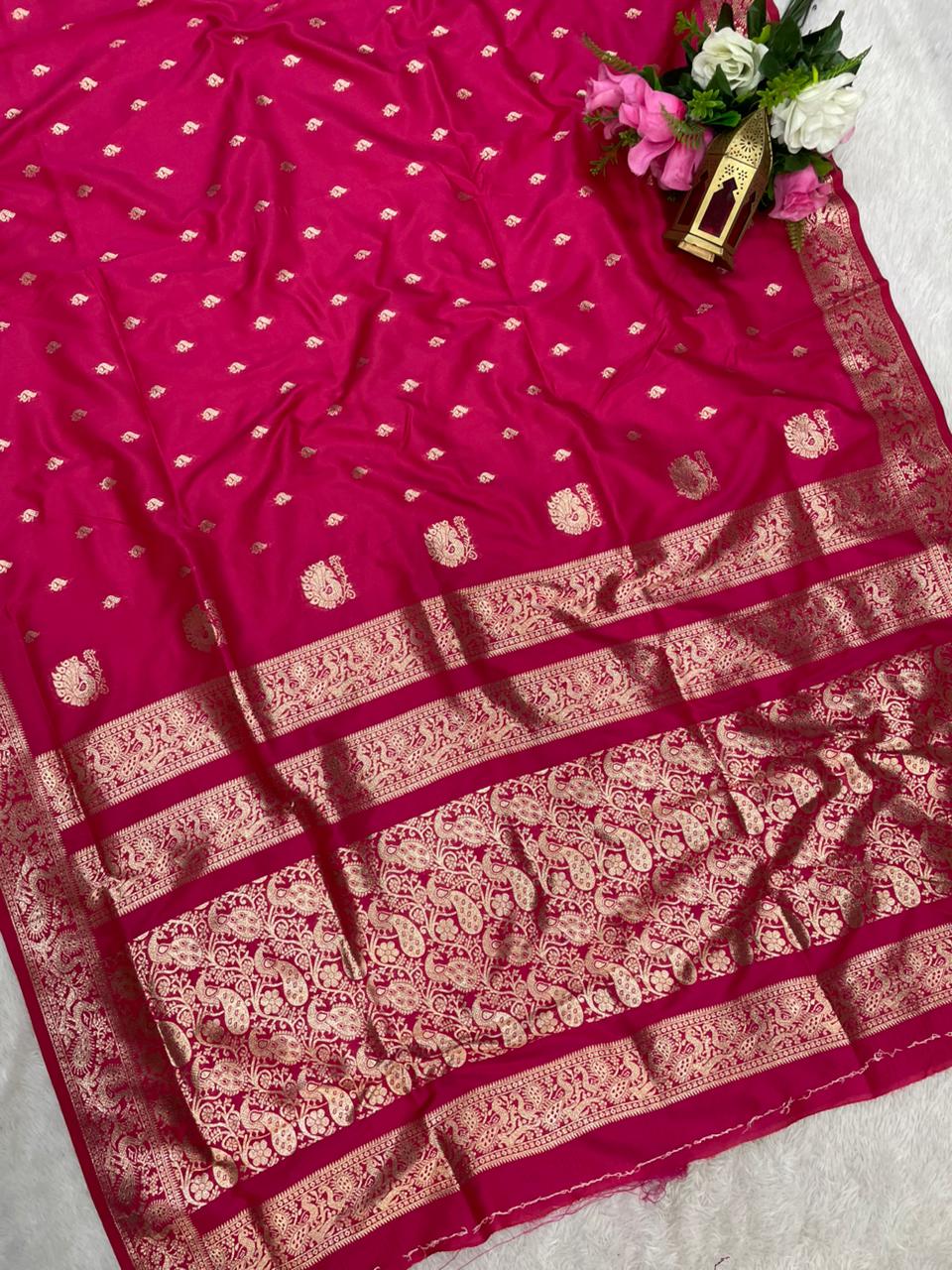 AJ-MERAKHI SOFT SILK FABRIC SAREE WITH BEAUTIFUL DESIGN WITH BEAUTIFUL PEACOK DESIGN ON PALLU WITH  BLOUSE
