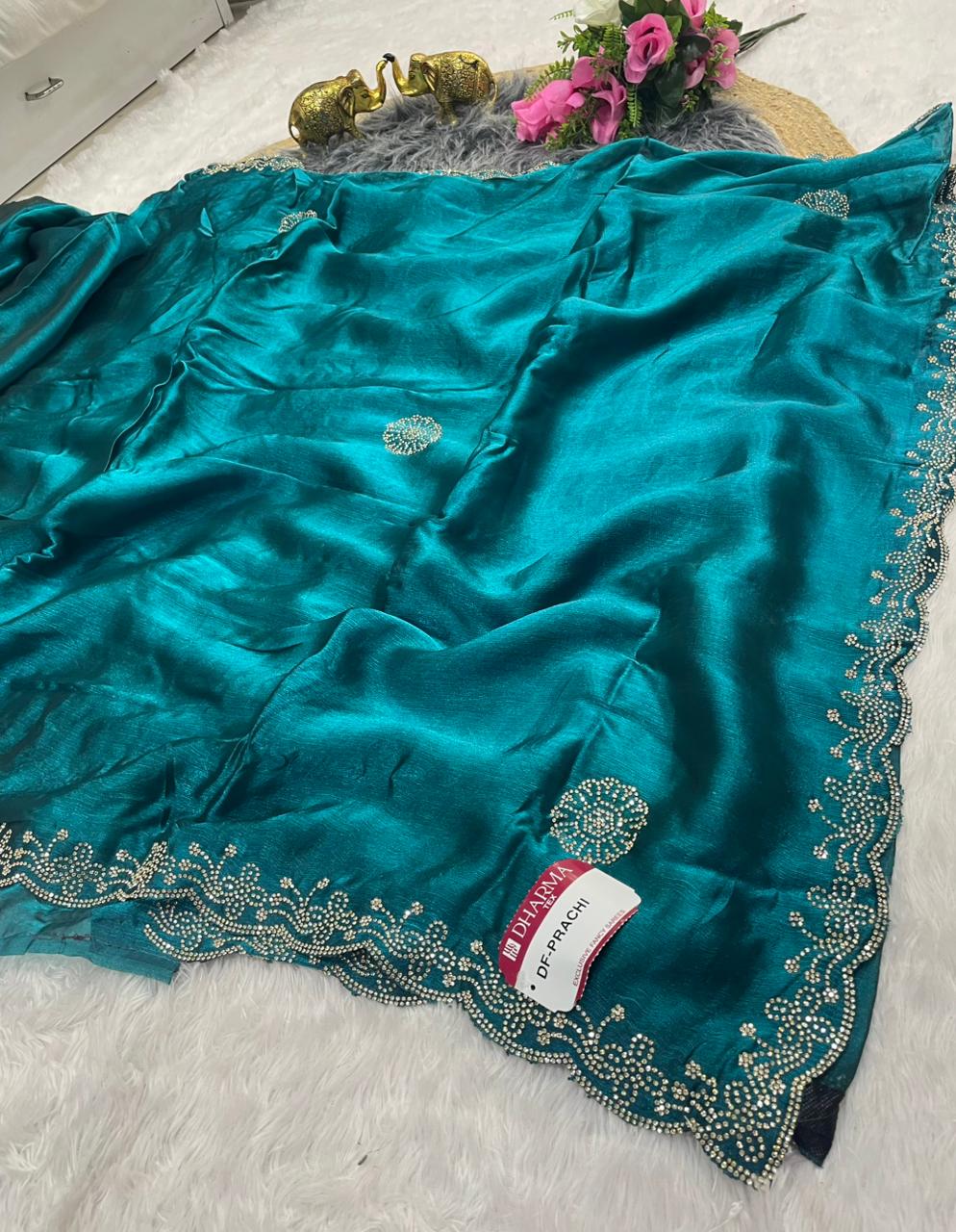 DF-PRACHI FENDI FABRIC SAREE WITH BEAUTIFUL SAREE WITH HEAVY JARKAN WORK ON BORDER AND BUTTA WITH CUT WORK WITH HEAVY BLOUSE