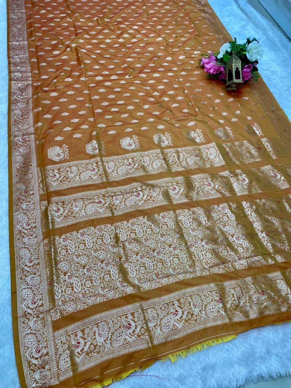 AJ-MORNI SOFT SILK FABRIC SAREE WITH  BEAUTIFUL DESIGN WITH RICH PALLU DEISGN WITH PEACOCK DESIGN ON PALLU WITH BLOUSE