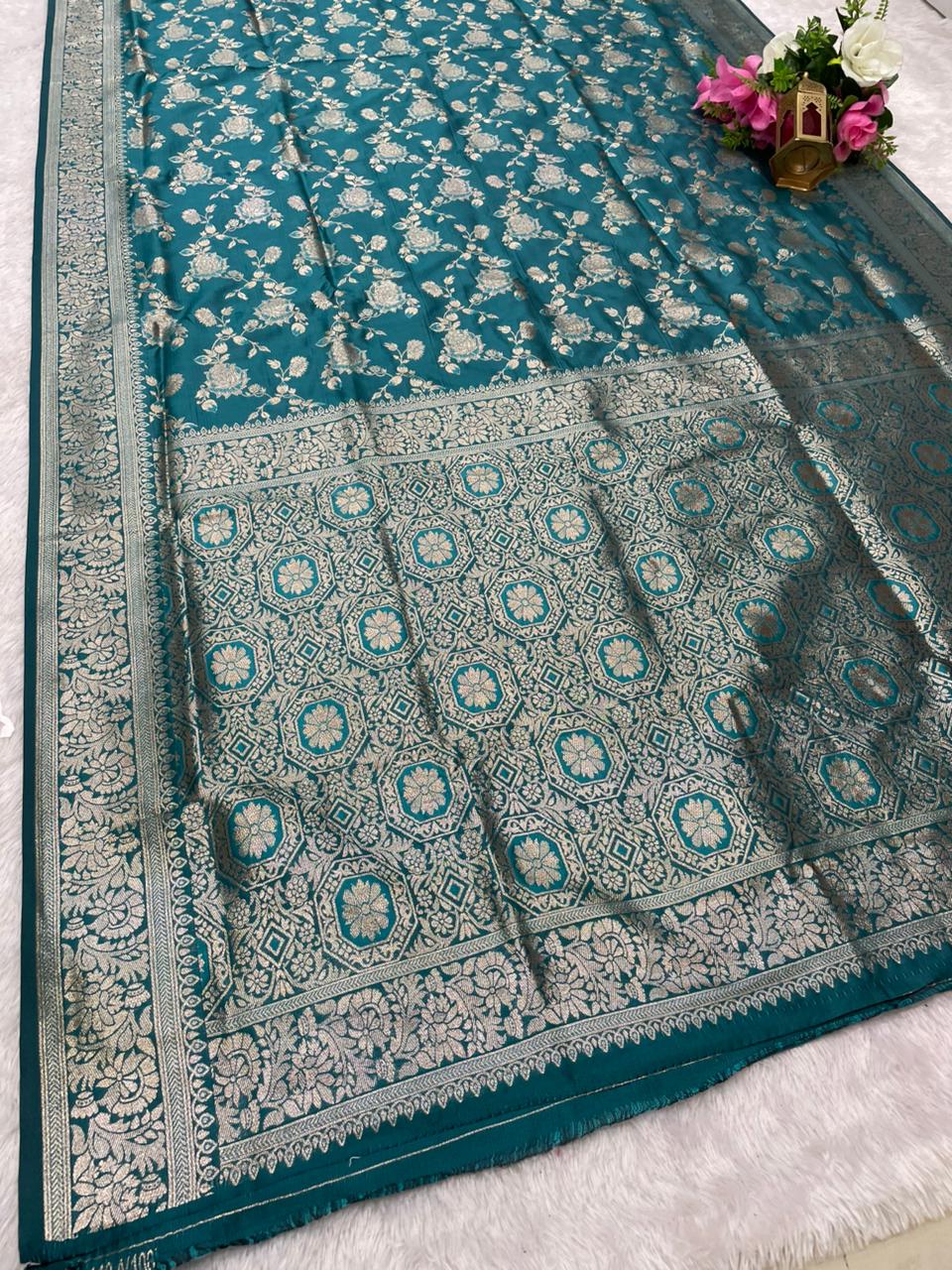 AJ-SANAYA SOFT SILK FABRIC SAREE WITH RICH PALLU DESIGN WITH HEAVY JHAL DESIGN WITH BUTTI BLOUSE