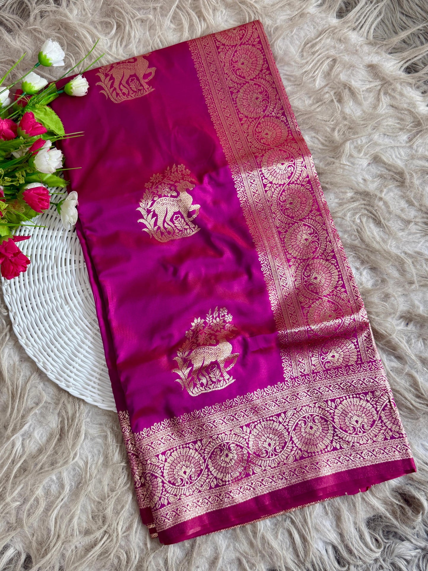 SA-7069 SOFT SILK SAREE WITH BEAUTIFUL BANARASI JAREE WITH HIRAN DESIGN
