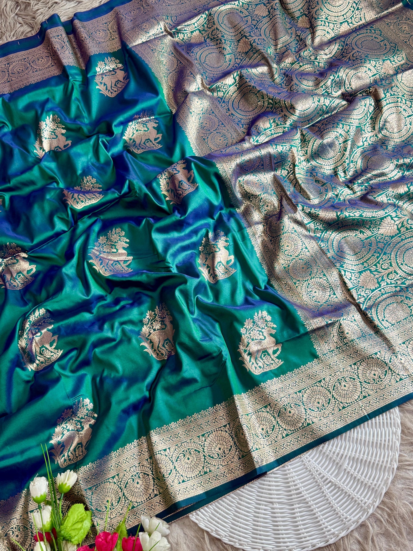 SA-7069 SOFT SILK SAREE WITH BEAUTIFUL BANARASI JAREE WITH HIRAN DESIGN