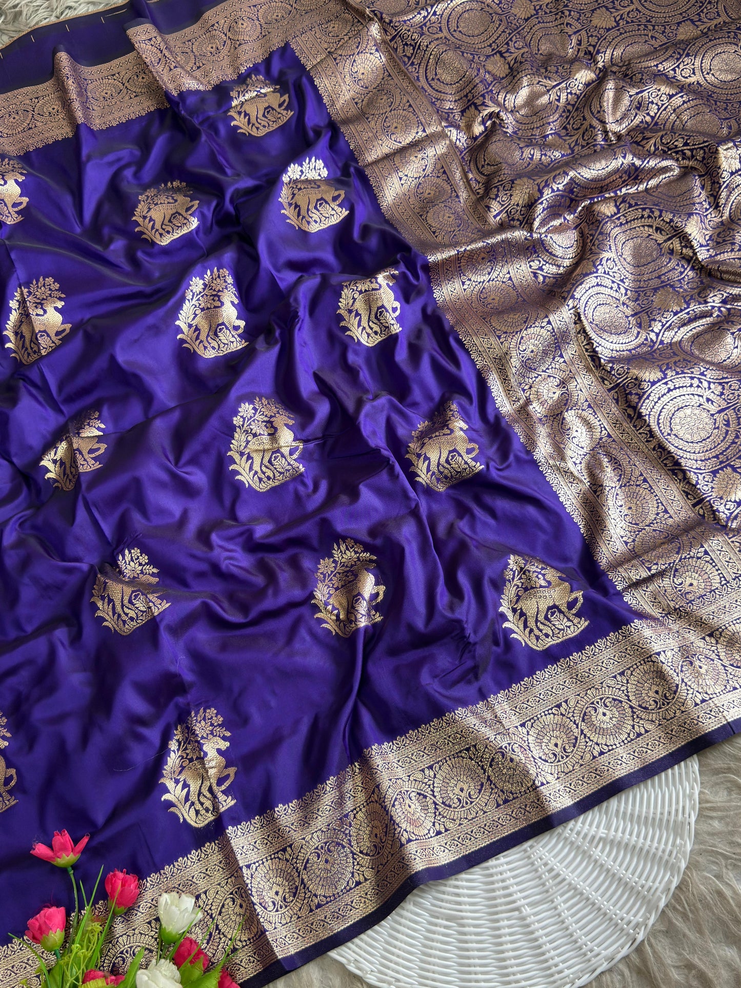 SA-7069 SOFT SILK SAREE WITH BEAUTIFUL BANARASI JAREE WITH HIRAN DESIGN