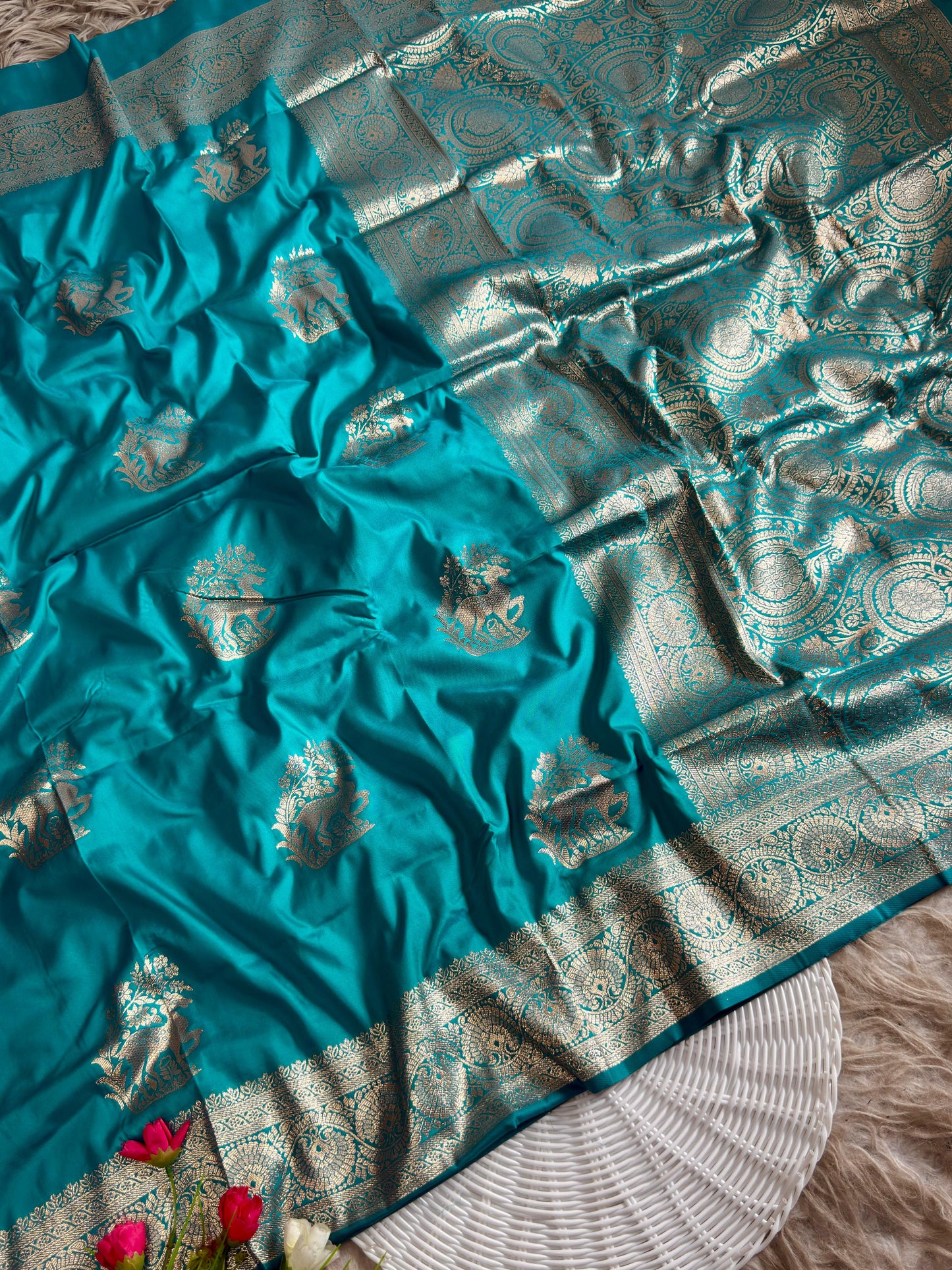 SA-7069 SOFT SILK SAREE WITH BEAUTIFUL BANARASI JAREE WITH HIRAN DESIGN