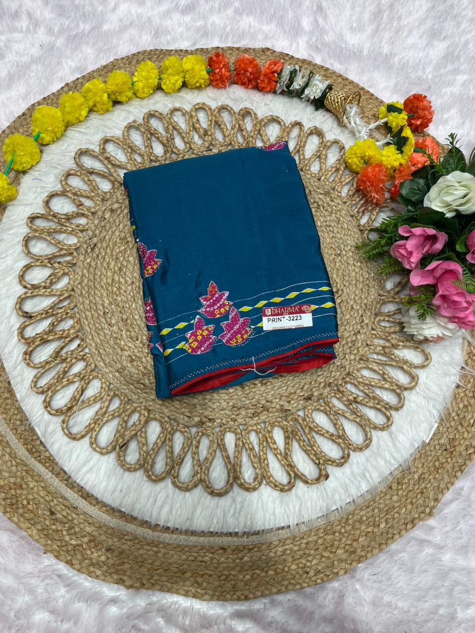 PRINT-3223 CHINON PRINTED FABRIC SAREE WITH BANDANI PRINT WITH SIROSKI BORDER WITH BLOUSE AND CONTRAST PIPING WITH LATKAN