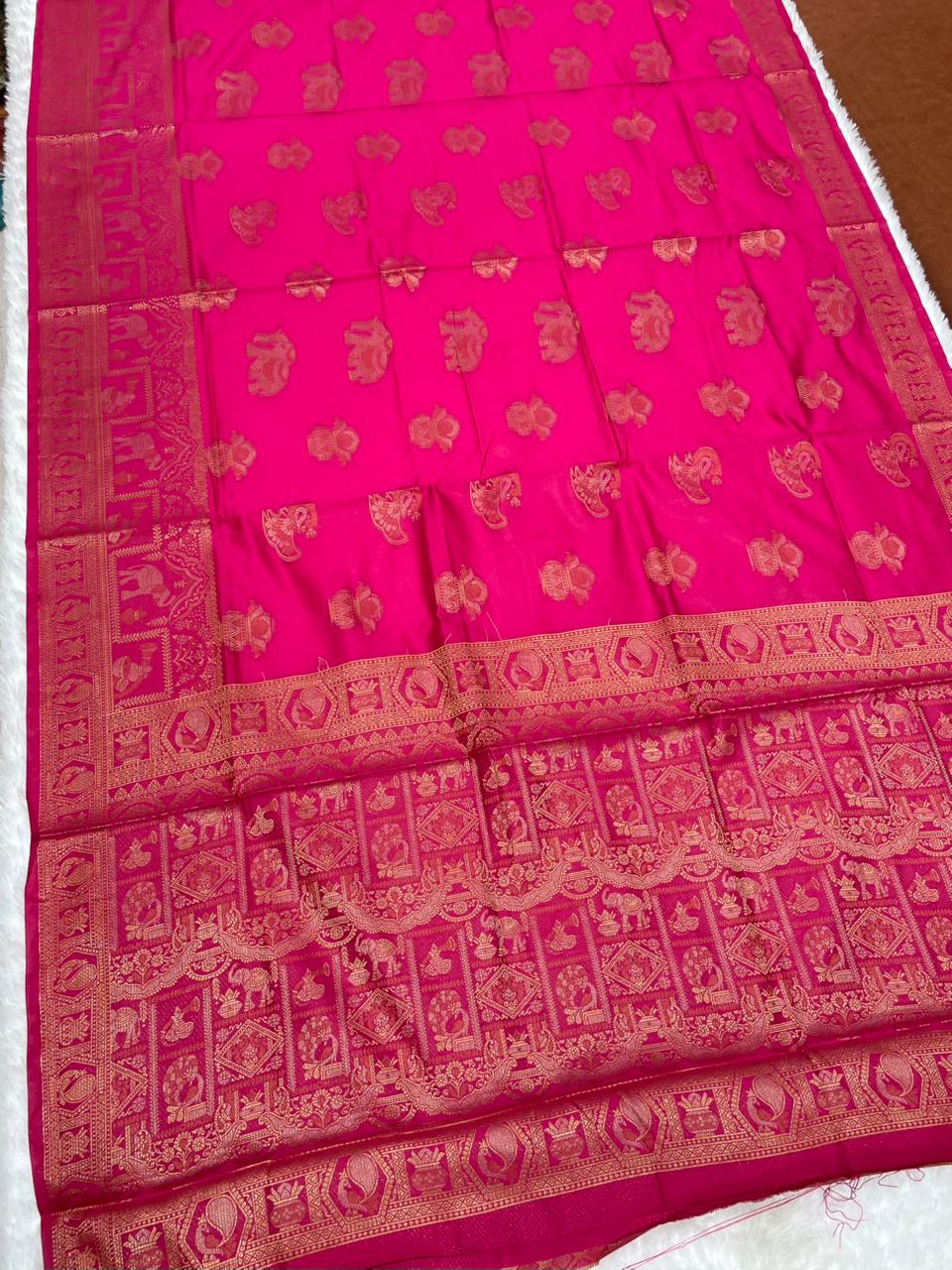 AJ-RAGINI  KOTA LITCHI SAREE WITH JAREE EMBROIDERY WITH TWO TONE JAREE WORK WITH BEAUTIFUL BROCADE BLOUSE