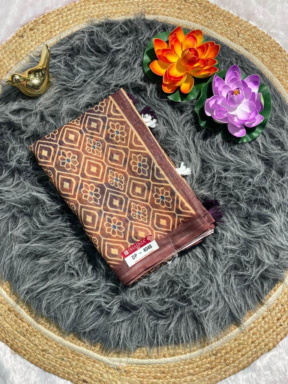 DP-4048 LINEN SAREE WITH LOVELY DIGITAL PRINT WITH BEAUTIFUL DESIGN AND TASSELS