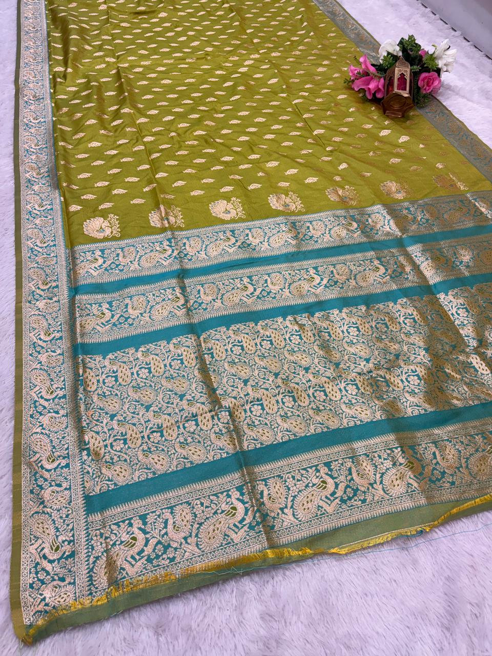 AJ-PRANAY SOFT SILK FABRIC SAREE WITH RICH PALLU DESIGN WITH BEAUTIFUL PEACOCK DESIGN WITH MEENAKRI WORK WITH CONTRAST BLOUSE
