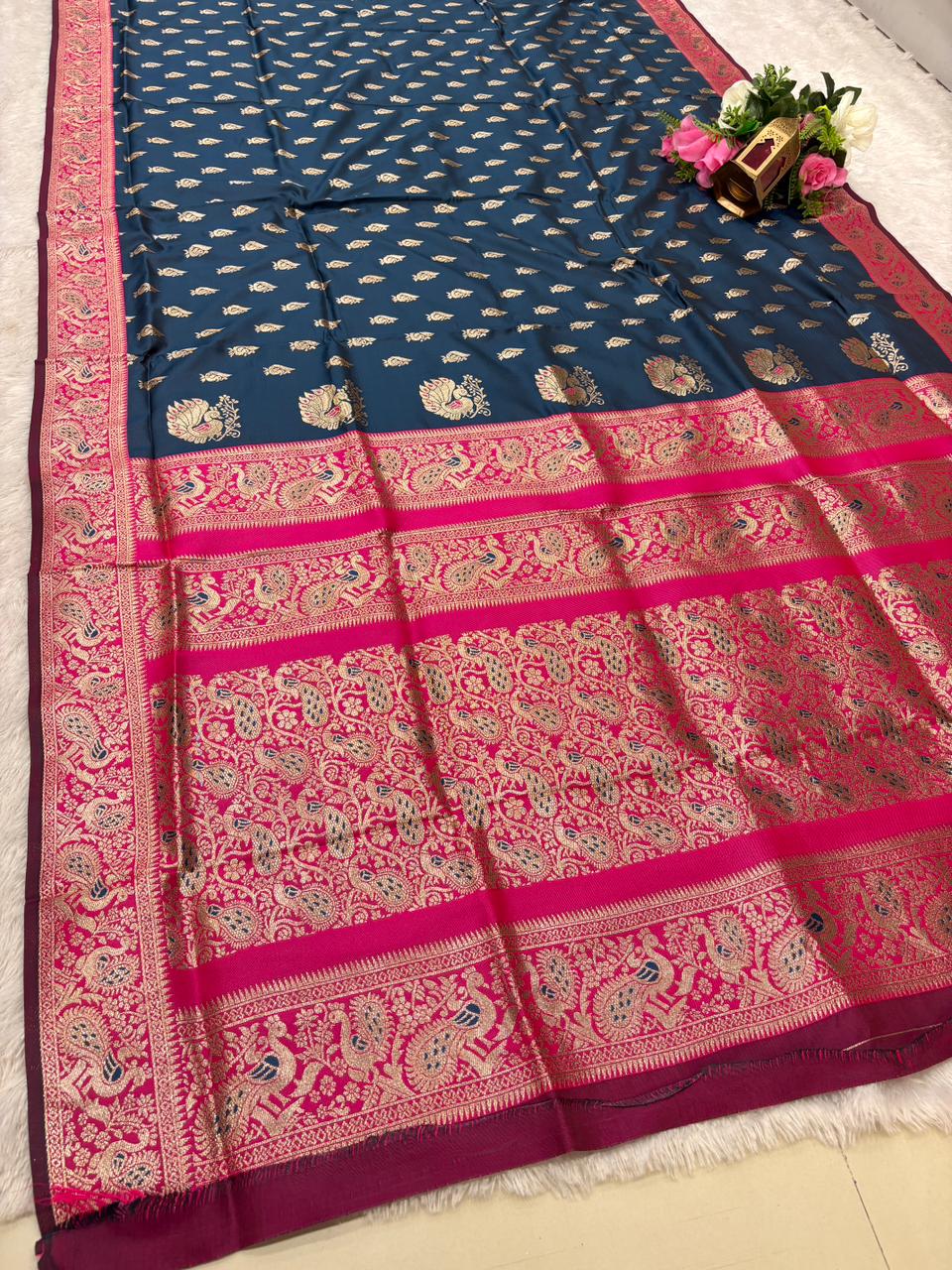 AJ-PRANAY SOFT SILK FABRIC SAREE WITH RICH PALLU DESIGN WITH BEAUTIFUL PEACOCK DESIGN WITH MEENAKRI WORK WITH CONTRAST BLOUSE