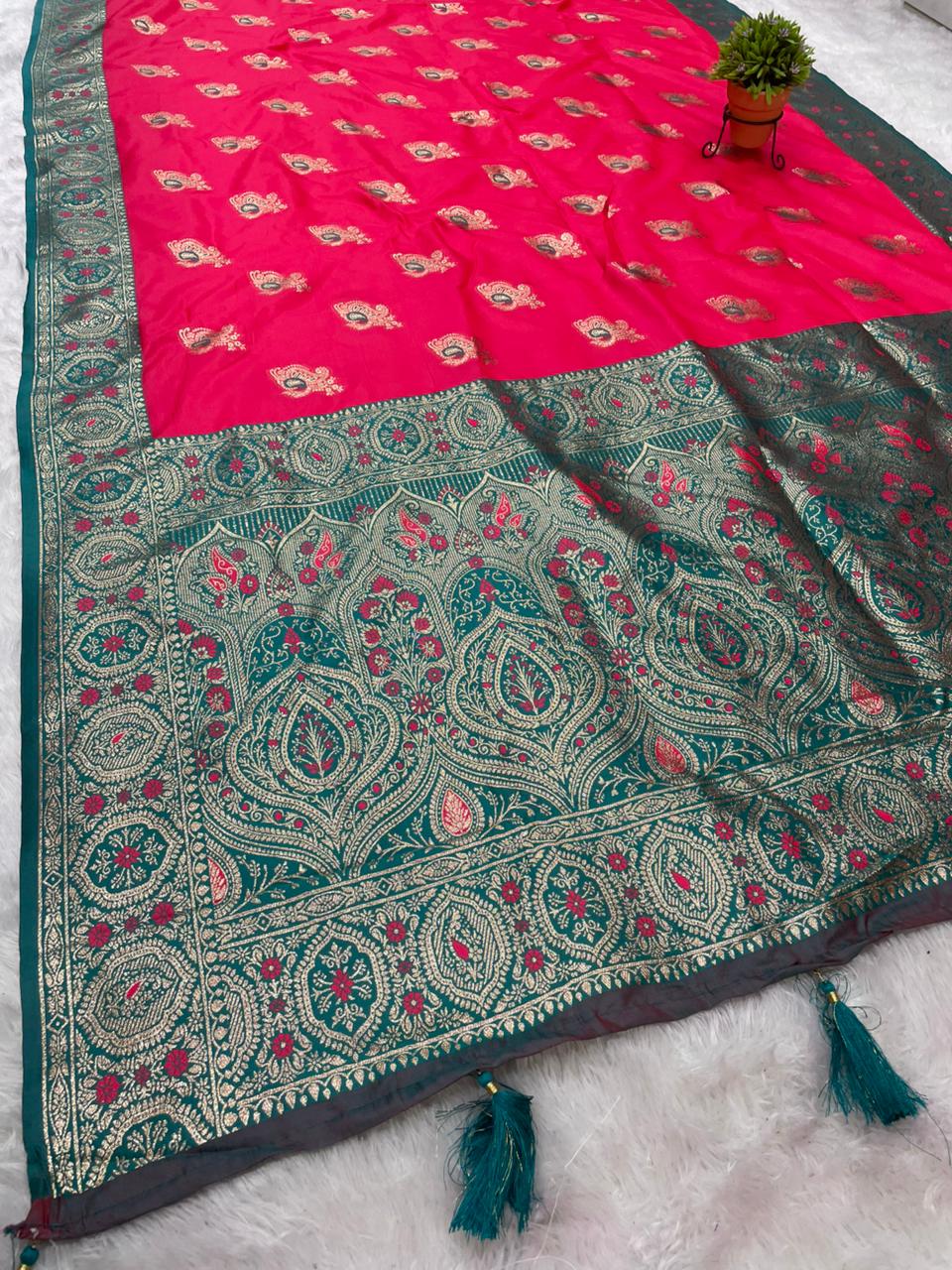 AJ-HASHINA SOFT SILK SAREE WITH BEAUTIFUL DESIGN WITH MEENAKARI WORK AND BUTTI BLOUSE WITH TASSELS