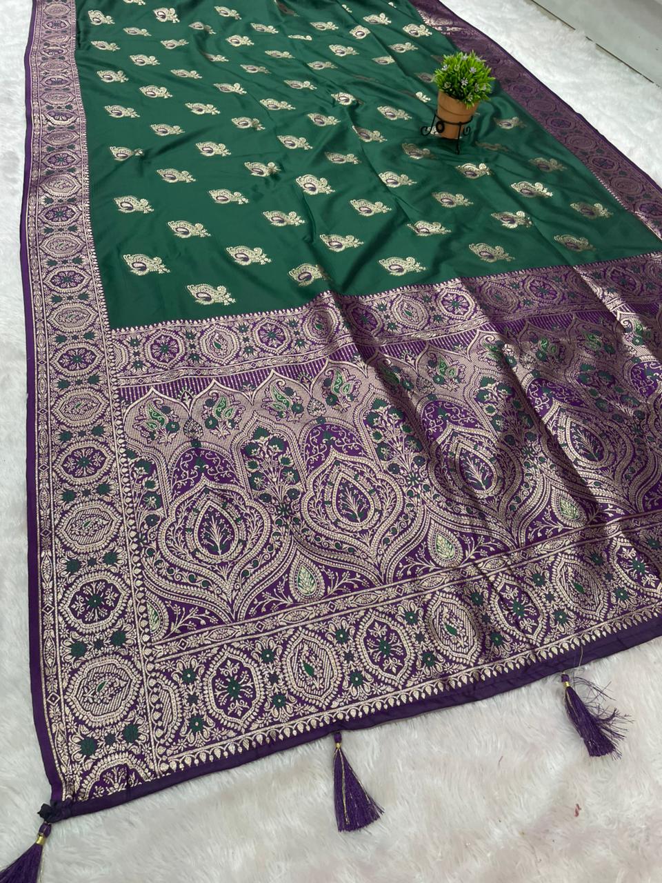 AJ-HASHINA SOFT SILK SAREE WITH BEAUTIFUL DESIGN WITH MEENAKARI WORK AND BUTTI BLOUSE WITH TASSELS