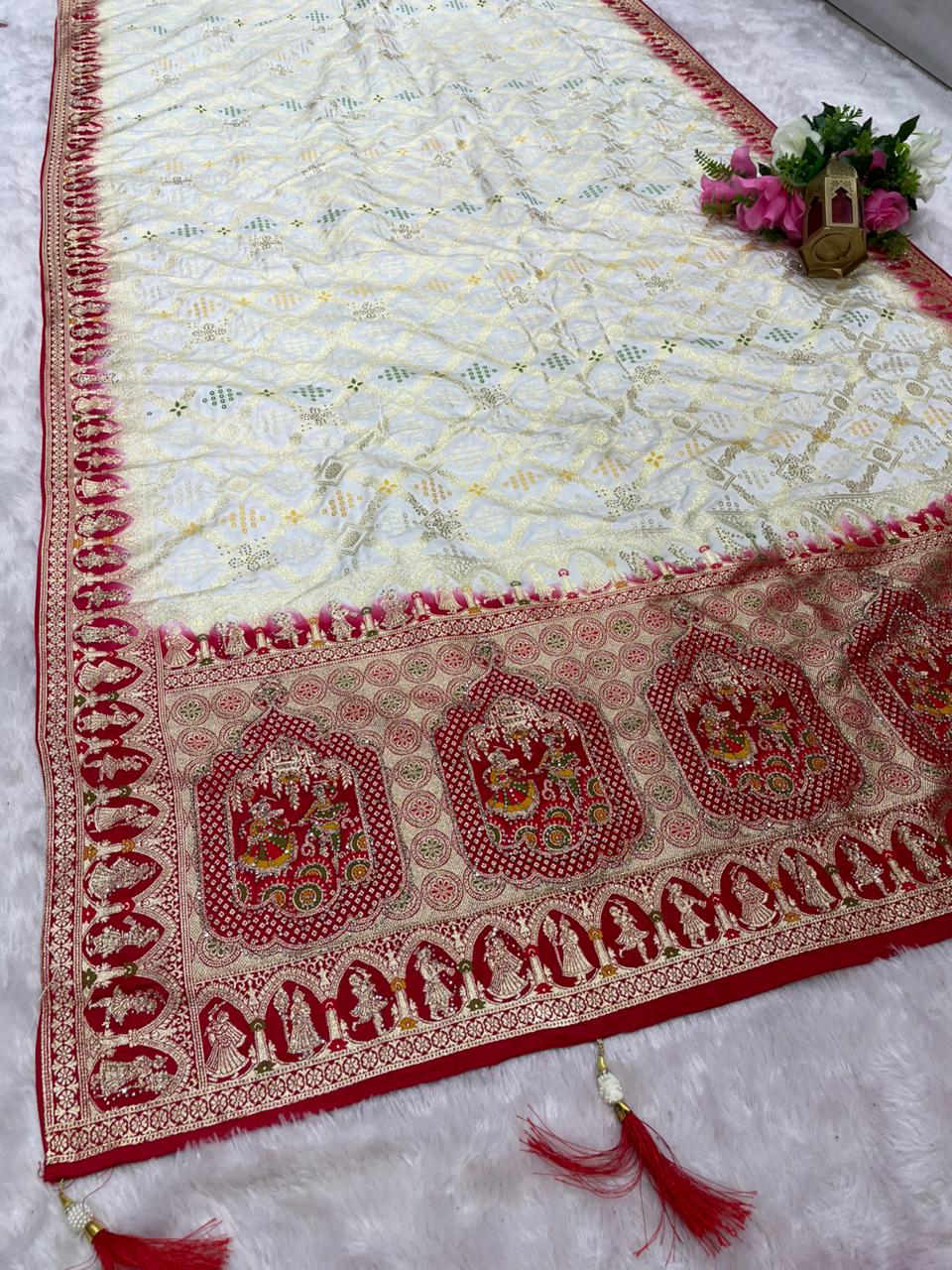 AJ-GAYATRI SOFT SILK SAREE WITH BEAUTIFUL DESIGN WITH HEAVY JARKAN WORK WITH MEENAKARI WORK AND LUXURIOUS TASSELS WITH TRENDING SAREE