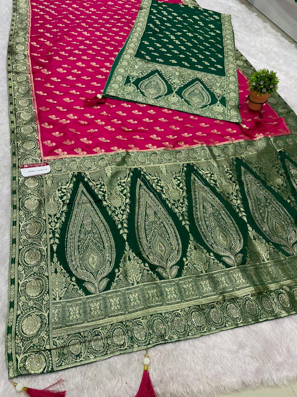 AJ-RAKHI DUPPATA  DOLA SILK SAREE WITH BEAUTIFUL RATH DESIGN PALLU WITH DMC SIROSKI WORK WITH CHAAP DYING WITH DUPATTA AND CONTRAST BORDER AND BLOUSE