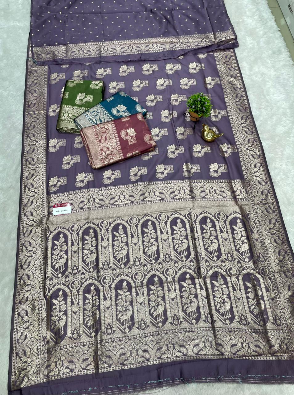 AJ-MARINA KOTA FABRIC SAREEE WITH BEAUTIFUL DESIGN WITH BEAUTIFUL PEACOCK DESIGN ON PALLU WITH ALL OVER ON SAREE WITH BLOUSE