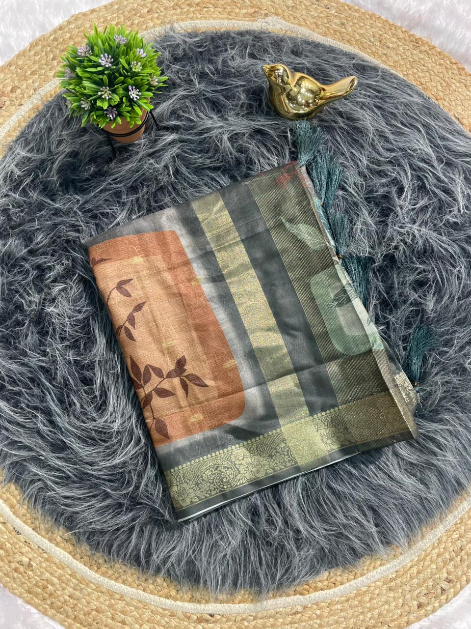 DP-4056  MAL COTTON FABRIC SAREE WITH CHIT PALLU WITH BEAUTIFUL DESIGN ALL OVER ON SAREE WITH LUXURY TASSELS WITH BLOUSE