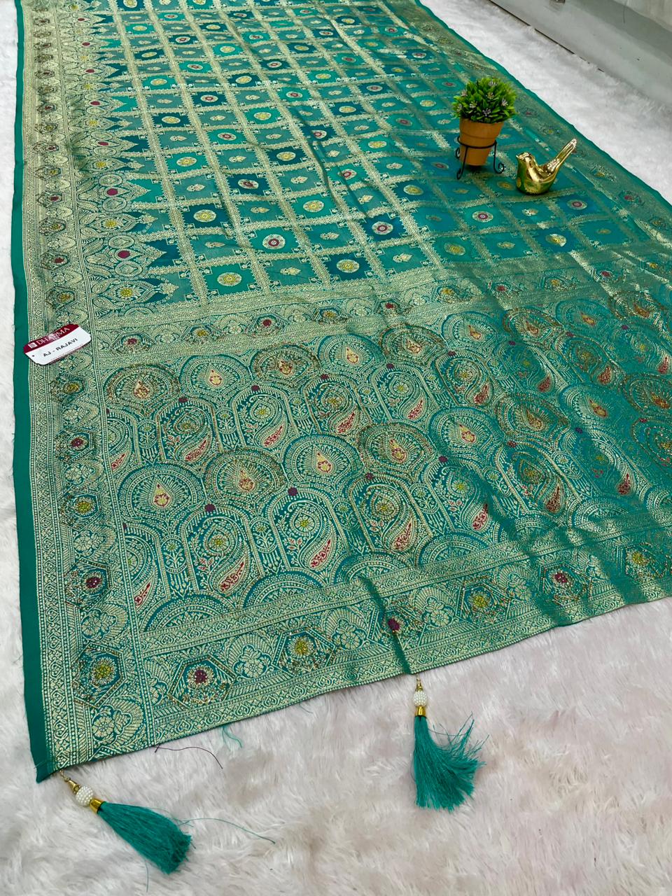 AJ-RAJAVI SATIN FABRIC SAREE WITH BEAUTIFUL DESIGN WITH HEAVY JARKAN WORK WITH BEAUTIFUL RICH PALLU DESIGN WITH GHATCHOLA DESIGN AND LUXURIOUS TASSELS WITH BLOUSE