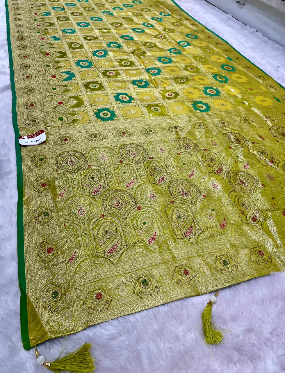 AJ-RAJAVI SATIN FABRIC SAREE WITH BEAUTIFUL DESIGN WITH HEAVY JARKAN WORK WITH BEAUTIFUL RICH PALLU DESIGN WITH GHATCHOLA DESIGN AND LUXURIOUS TASSELS WITH BLOUSE