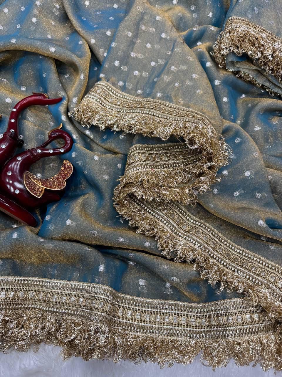 SB-VIRAL-BUTTI NC MOSS FABRIC SAREE WITH  BEAUTIFUL VIRAL SAREE WITH SUPER AND SUPER ELEGANT DESIGN WITH ORIGINAL EMBROIDERY WORK WITH BEAUTIFUL LACE WITH SUPER LUXURIOUS GIRLISH LOOK SAREE