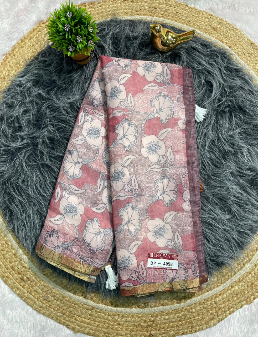 DP-4058 LINEN FABRIC SAREE WITH BEAUTIFUL OPEN PALLU WITH FLORAL DEIGN WITH TASSELS AND BLOUSE
