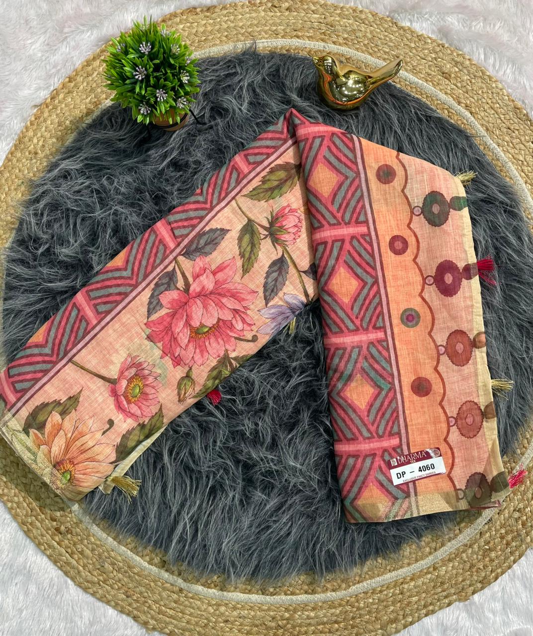 DP-4060 LINEN FABRIC SAREE WITH BEAUTIFUL PALLU WITH FLORAL DEIGN WITH TASSELS AND BLOUSE