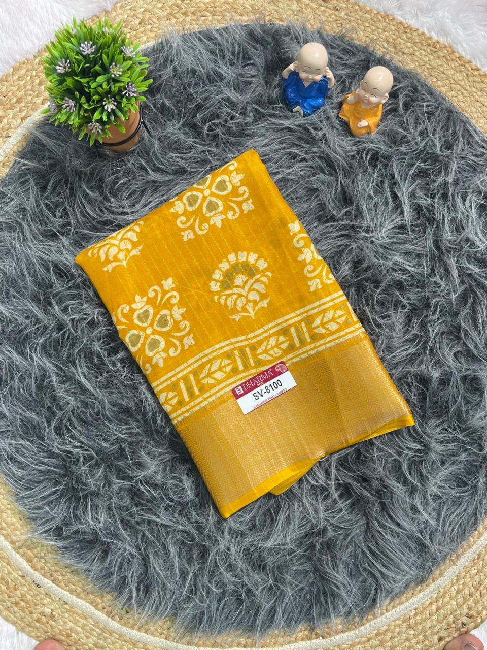 SV-8100 MAL COTTON FABRIC SAREE WITH BEAUTIFUL PALLU WITH BEAUTIFUL DESIGN ON BODY WITH BLOUSE