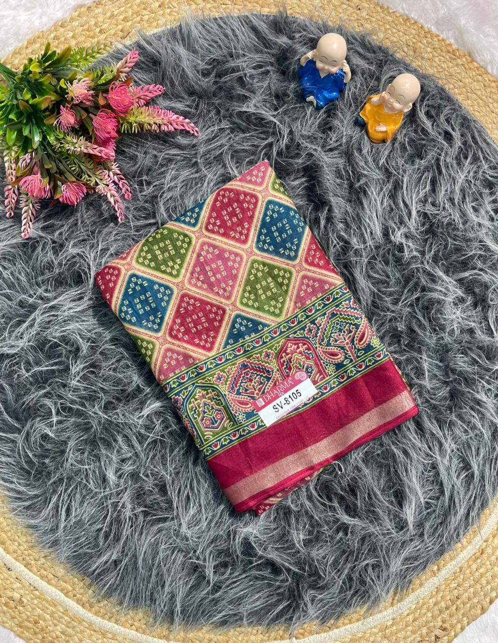 SV-8105  MAL COTTON FABRIC SAREE WITH BEAUTIFUL PALLU WITH BEAUTIFUL DESIGN ON BODY WITH BLOUSE