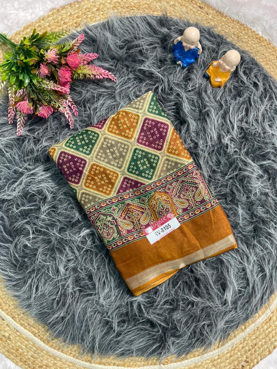 SV-8105  MAL COTTON FABRIC SAREE WITH BEAUTIFUL PALLU WITH BEAUTIFUL DESIGN ON BODY WITH BLOUSE