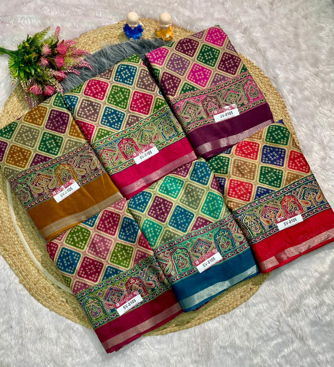 SV-8105  MAL COTTON FABRIC SAREE WITH BEAUTIFUL PALLU WITH BEAUTIFUL DESIGN ON BODY WITH BLOUSE
