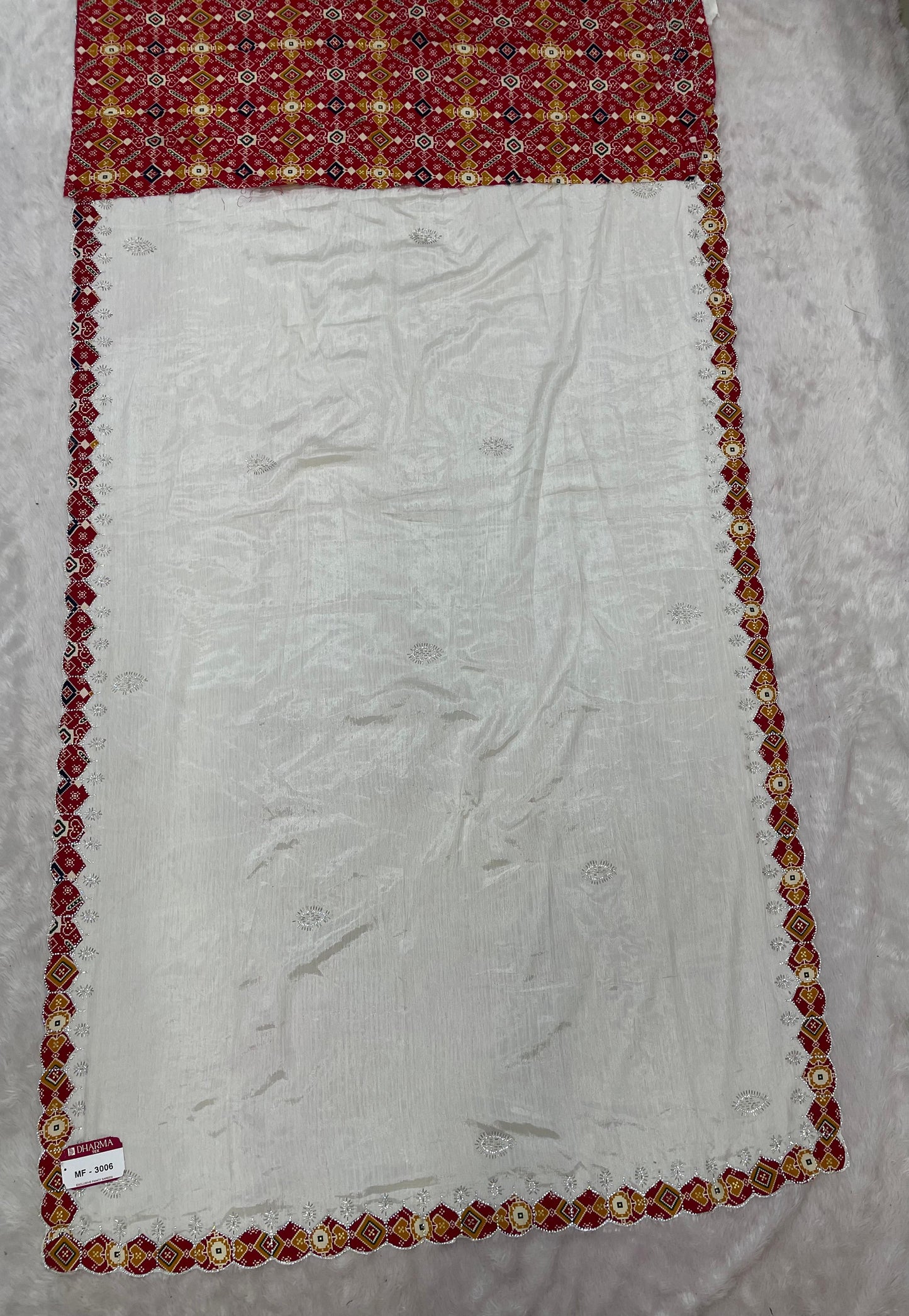 MF-3006 CHINON FABRIC SAREE WITH VIRAL SAREE WITH BANDHANI BORDER WITH JARKAN WORK WITH HANDWORK  WORK WITH BUTTA WORK ON BODY  WITH BANDHANI BLOUSE