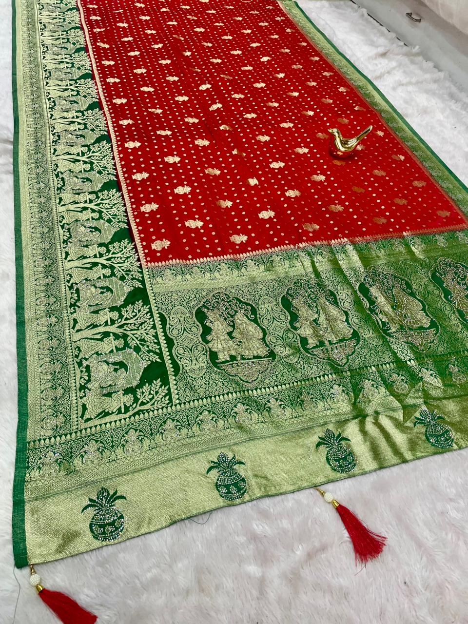 AJ-LEKHA SATIN SILK FABRIC SAREE WITH HEAVY JARKAN WORK WITH CHAP DYING WITH BEAUTIFUL JODA DESIGN WITH LAGNI PATTA WITH BEAUTIFUL DAMAN DESIGN AND VIRAL DESIGN WITH TASSELS