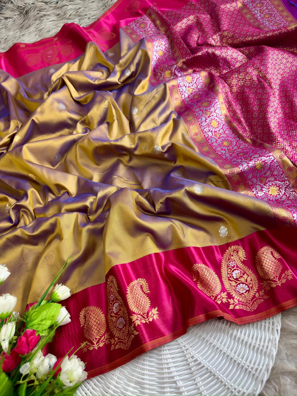 SA-7090 SOFT SILK FABRIC SAREE WITH BEAUTIFUL HEAVY DESIGN ON PALLU WITH SATIN BORDER WITH BLOUSE