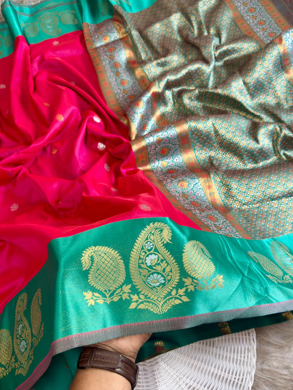 SA-7090 SOFT SILK FABRIC SAREE WITH BEAUTIFUL HEAVY DESIGN ON PALLU WITH SATIN BORDER WITH BLOUSE